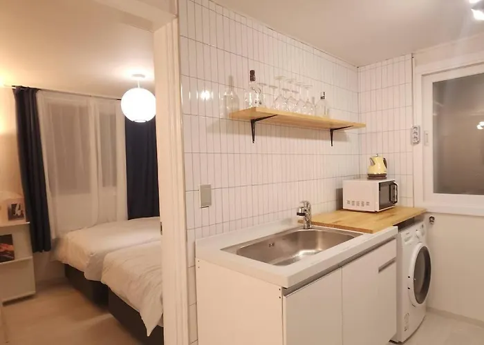 서교동, Hongdae Station House Seogyodong *